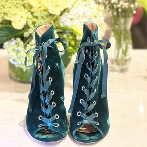 Gianvito Rossi green velvet lace up booties with satin laces IT 37.5 US 37.5